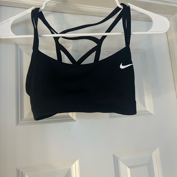 Nike Tops - Black nike sports bra